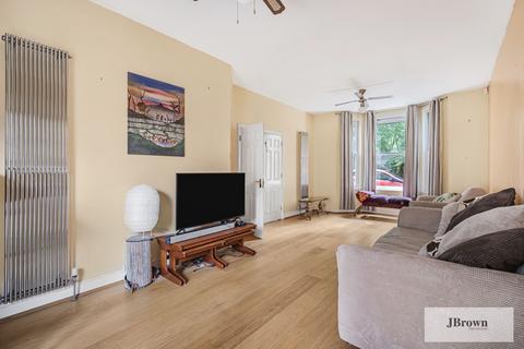 5 bedroom terraced house for sale, Rust Square, Camberwell, SE5