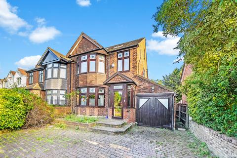 4 bedroom semi-detached house to rent, Eltham Hill, London, SE9 5JX