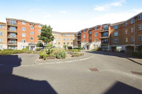 2 bedroom apartment for sale, Retort Close, Southend-on-sea, SS1
