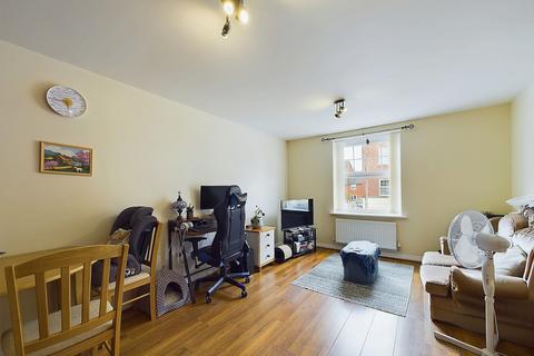 2 bedroom flat for sale, Black Diamond Park, Chester, CH1