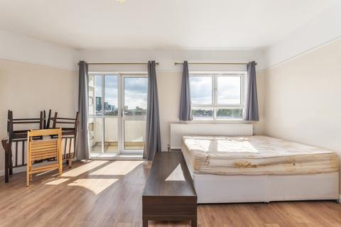 3 bedroom flat for sale, Park View House, Goldington Street, London