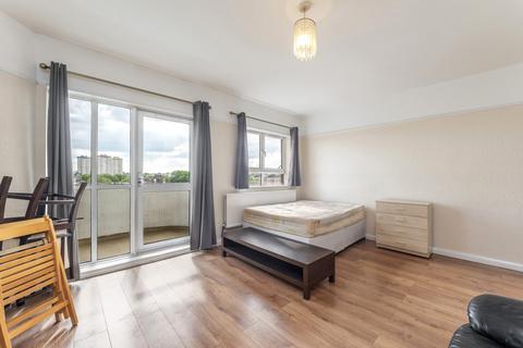 3 bedroom flat for sale, Park View House, Goldington Street, London