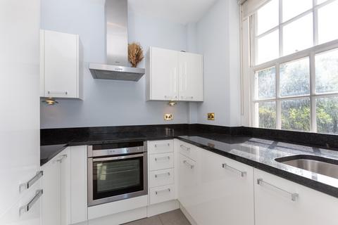 1 bedroom flat for sale, Warwick Gardens, Kensington