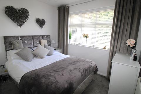 25 Brookmans Close, Upminster, RM14 1SJ