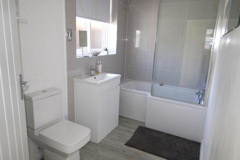 25 Brookmans Close, Upminster, RM14 1SJ