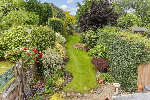Pentire Fermor Road, Crowborough, TN6 3AH