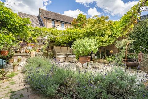 36 Glenham Road, Thame, OX9 3WD