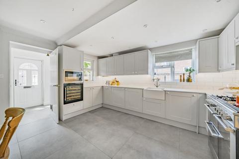 36 Glenham Road, Thame, OX9 3WD