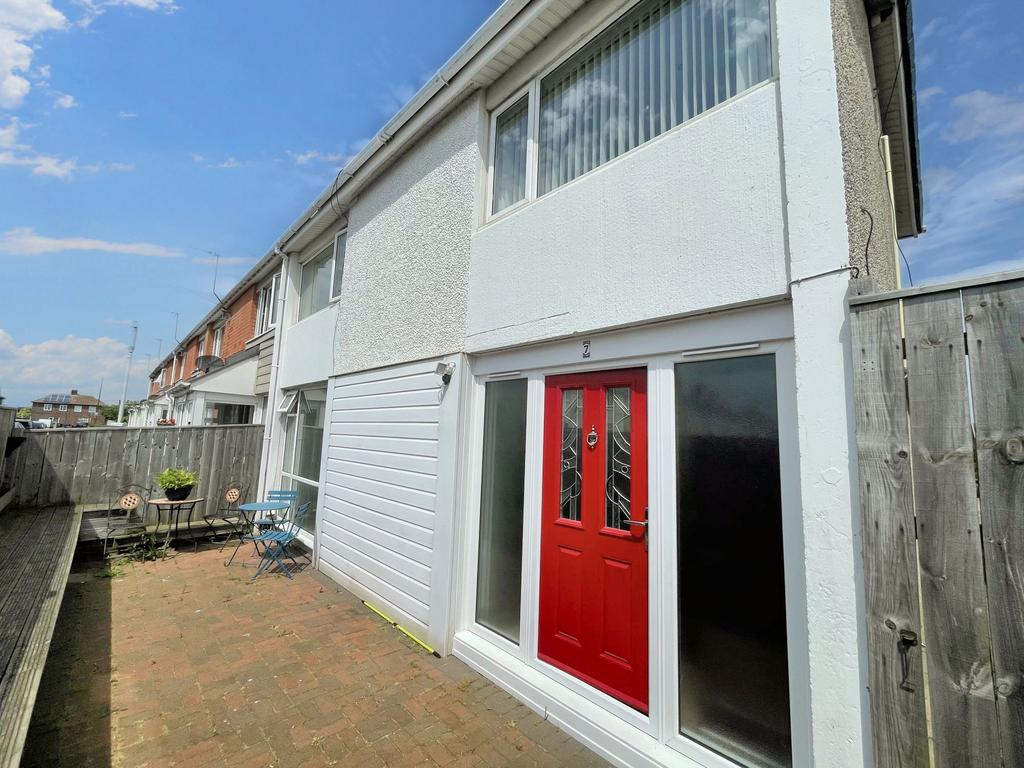 Amble Avenue, Horsley Hill, South... 3 bed terraced house for sale £