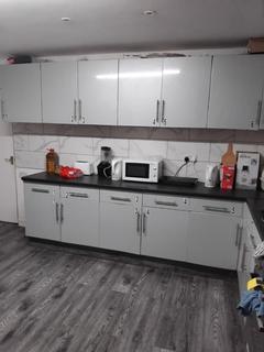 undefined, Room 6,34 Laisteridge Lane Bradford