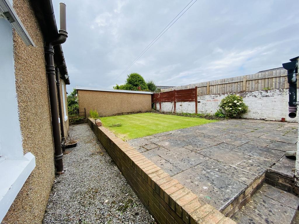 58 Rotchell Road, Dumfries, DG2 7 SB - Braidwoods S