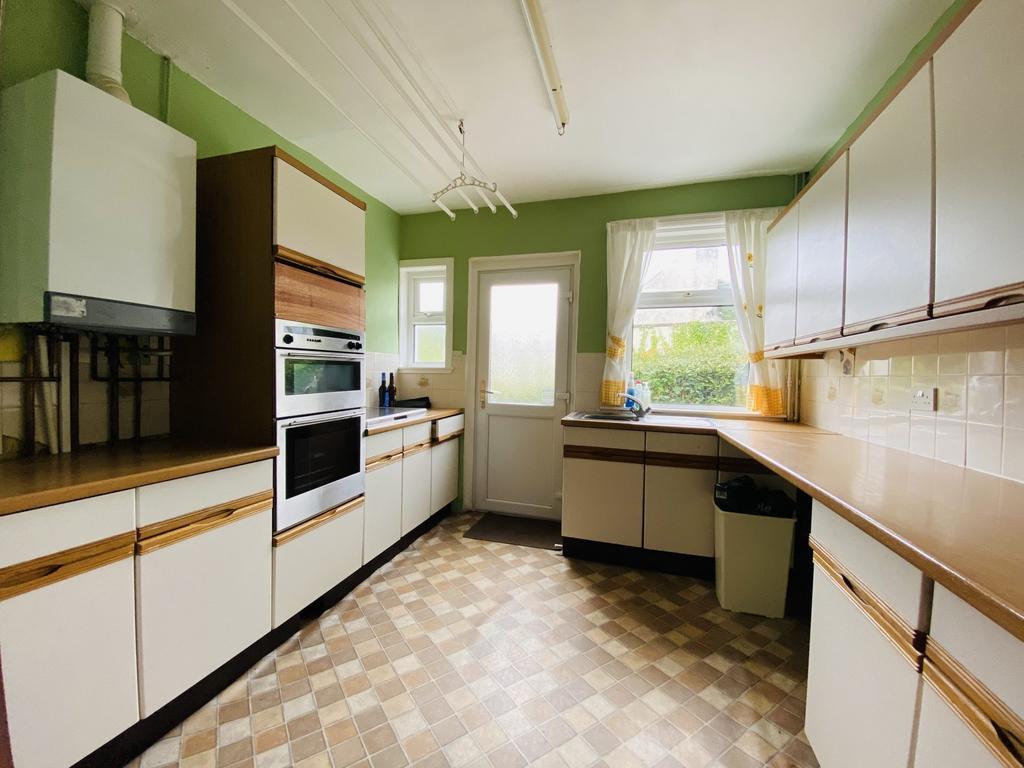 58 Rotchell Road, Dumfries, DG2 7 SB - Braidwoods S