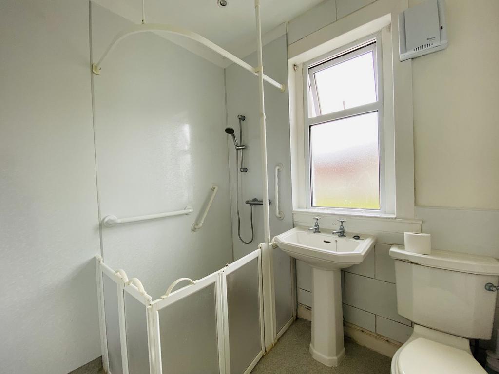 58 Rotchell Road, Dumfries, DG2 7 SB - Braidwoods S