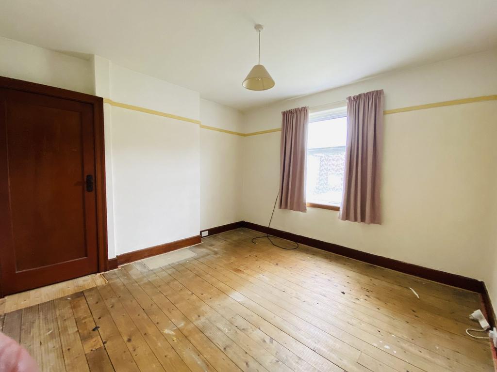 58 Rotchell Road, Dumfries, DG2 7 SB - Braidwoods S