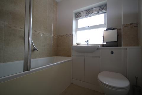 2 bedroom house to rent, Willow Avenue, Clifford, Wetherby, UK, LS23