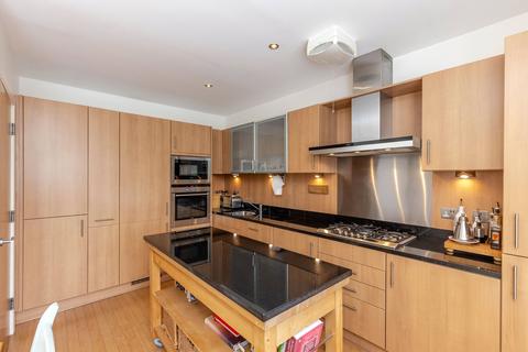 4 bedroom terraced house to rent, Fettes Rise, Edinburgh, Midlothian