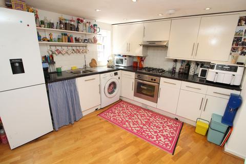 1 bedroom apartment for sale, St. Johns Terrace, Newport Pagnell