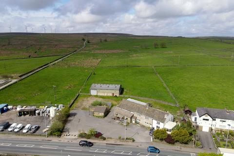 3 bedroom character property for sale, Halifax Road, Denholme, Bradford, BD13