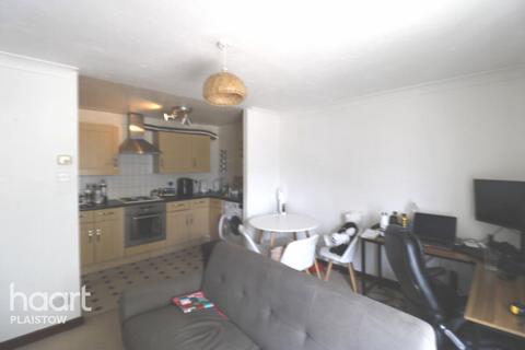 1 bedroom apartment for sale, Verbena Close Canning Town, London