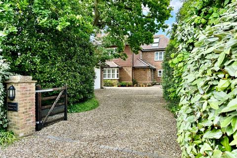 4 bedroom detached house for sale, Broad Lane, Lymington, Hampshire, SO41