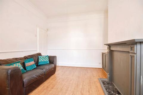 3 bedroom house to rent, Stowe Street, Middlesbrough TS1