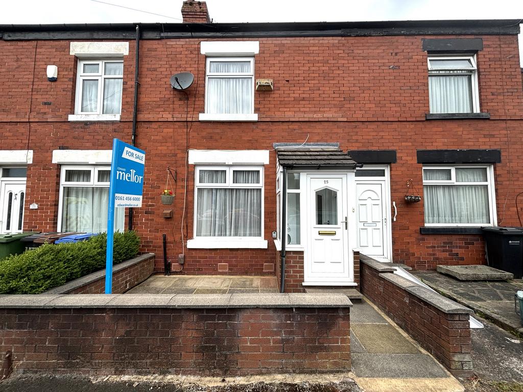 Dysart Street Great Moor, Great Moor 2 bed terraced house £210,000