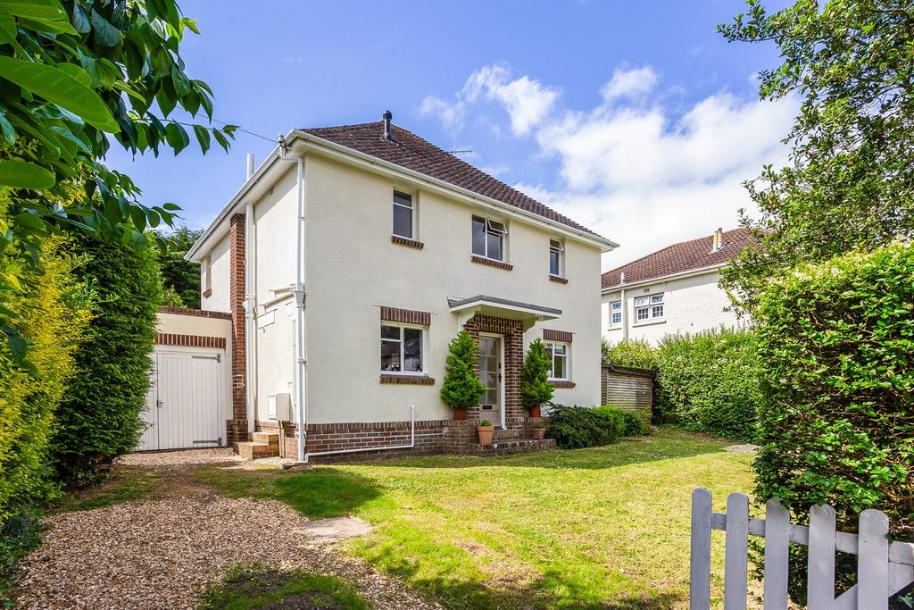Lower Parkstone, Poole 3 bed detached house for sale £575,000