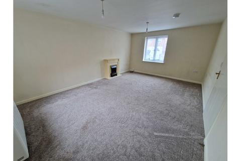 2 bedroom flat to rent, Duke Street, Bridgwater TA6