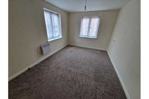 2 bedroom flat to rent, Duke Street, Bridgwater TA6