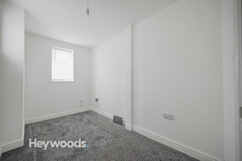 1 bedroom flat to rent, Flat 5, Cheshire Cheese Apartments, Tunstall, Stoke-on-Trent ST6