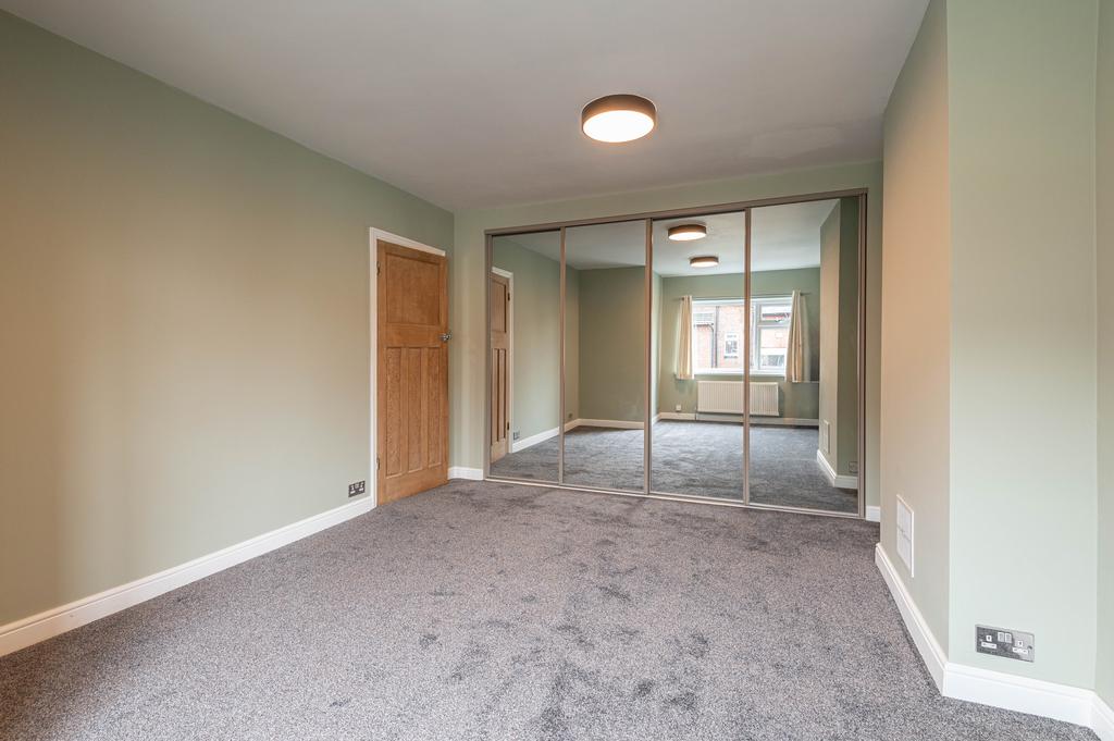 House in Leeds - View 5