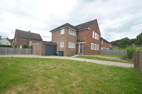 4 bedroom end of terrace house to rent, Almond Way, Bromley, Bromley, BR2