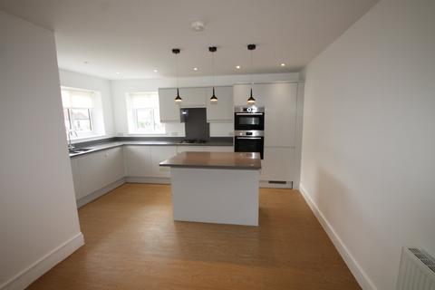 4 bedroom end of terrace house to rent, Almond Way, Bromley, Bromley, BR2