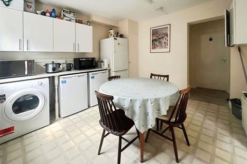 undefined, Acton Way, Cambridge, Cambridgeshire