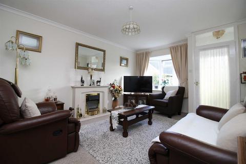 2 bedroom bungalow for sale, Rodbourne Close, Everton, Hampshire, SO41