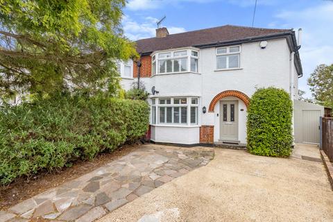 4 bedroom semi-detached house for sale, Vivian Close, Watford, Hertfordshire