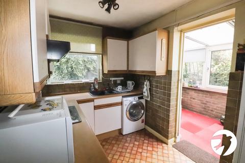 2 bedroom maisonette for sale, Tyeshurst Close, Abbey Wood, London, SE2