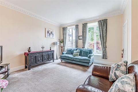 4 bedroom semi-detached house for sale, North Broadgate Lane, Horsforth, Leeds, West Yorkshire