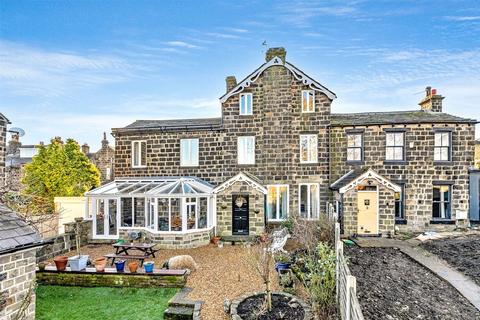 North Broadgate Lane, Horsforth, Leeds, West Yorkshire