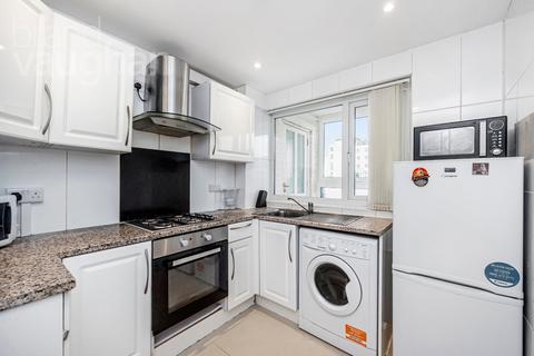 2 bedroom flat to rent, Arundel Street, Brighton, BN2