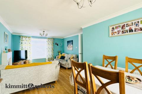 3 bedroom semi-detached house for sale, Neasham Road, Seaham, Durham, SR7