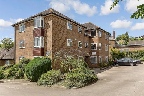 2 bedroom apartment for sale, Barnhouse Close, Pulborough, West Sussex