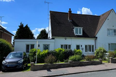 4 bedroom semi-detached house for sale, Stotfold Road, Hitchin, SG4