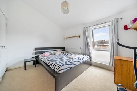 2 bedroom end of terrace house for sale, Burrage Road, Woolwich