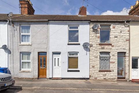 2 bedroom terraced house to rent, Charlotte Street, SITTINGBOURNE, Kent, ME10