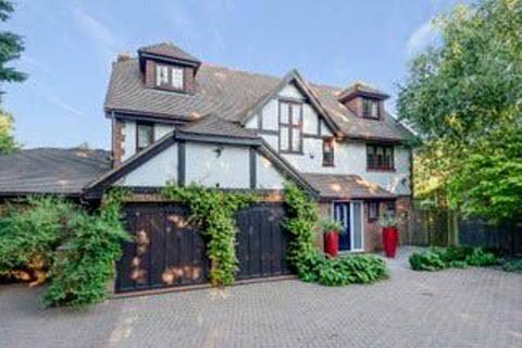 5 bedroom detached house to rent, Old Perry Street, Chislehurst, BR7