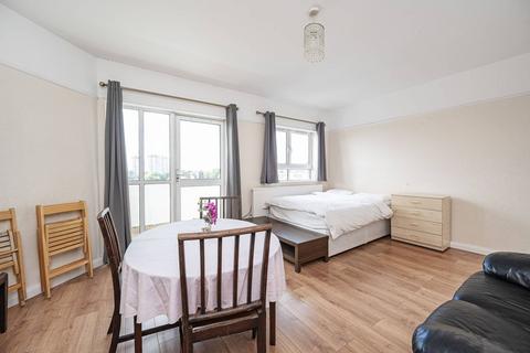 3 bedroom flat for sale, Goldington Street, St Pancras, London, NW1