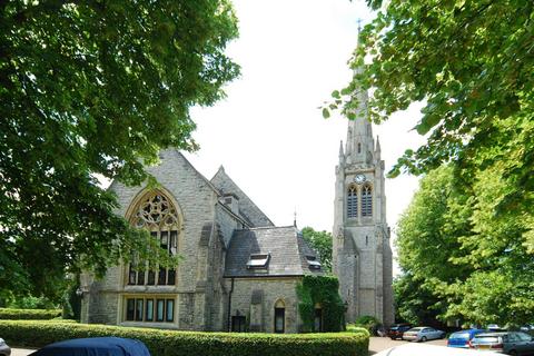 2 bedroom flat to rent, The Avenue, West Ealing, London, W13