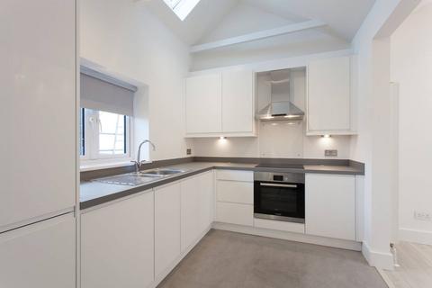 2 bedroom end of terrace house for sale, Castle Street, Guildford, GU1