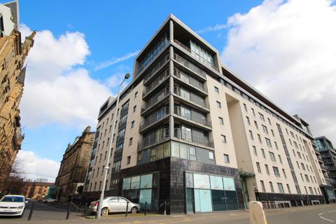 3 bedroom apartment to rent, Wallace Street, Glasgow G5